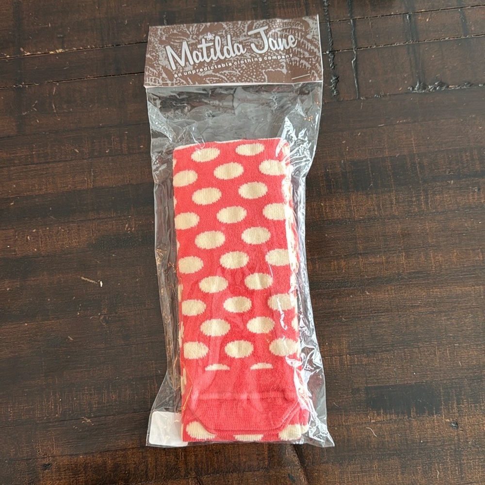 NWT Size Large Matilda Jane Orange and Cream Polka Dot Socks. Smoke-free home